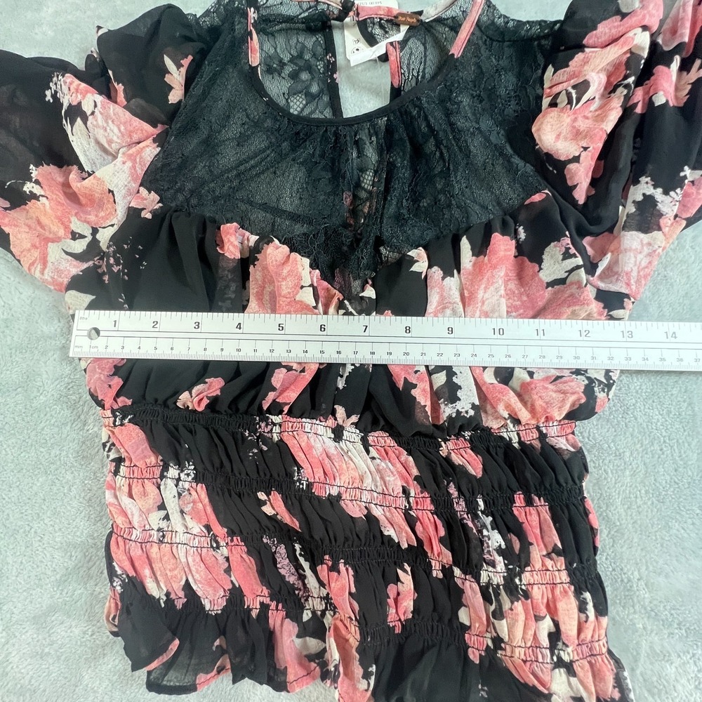 Free People Intimately Black Pink Floral Lace Sheer Peplum Top NWT Sz S Babydoll - Picture 7 of 15